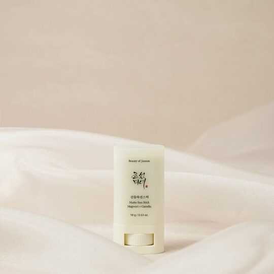 Beauty of Joseon - Matte Sun Stick : Mugwort+Camelia 18g